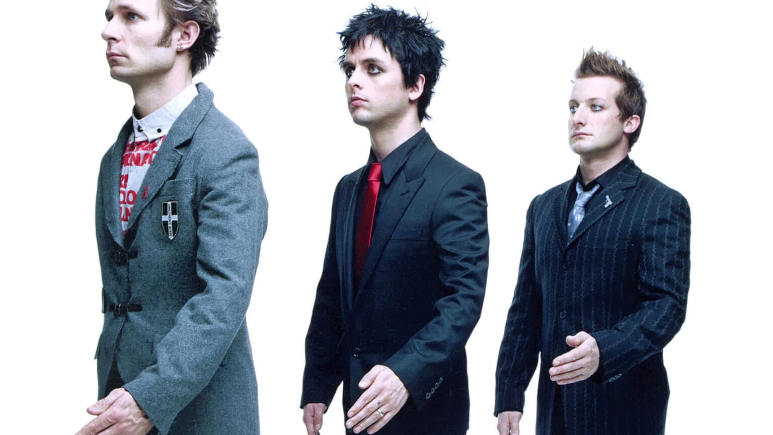 Green Day Basket Case: Un Autentico Himno de Locura Punk 4 Los 3 componentes del grupo Green Day posando